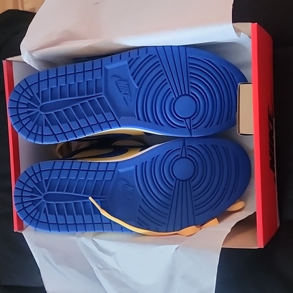 Jordan retro Hi OG - Picture 2 of 3